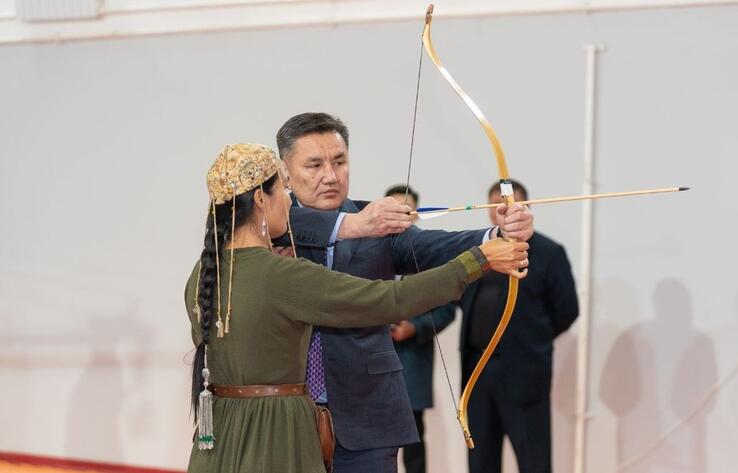 В Восточном Казахстане стартовал первый областной телетурнир по традиционной стрельбе из лука