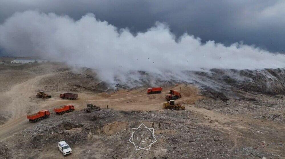 Введенный из-за пожара на мусорном полигоне режим ЧС намерены снять в городе Алатау 