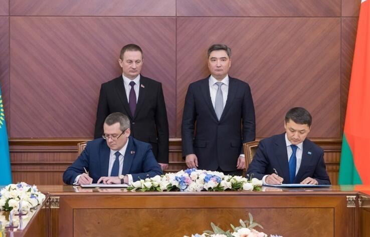 Астана и Минск подписали ряд документов о сотрудничестве