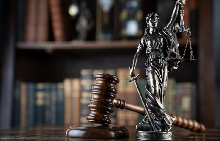 Токаев сменил ряд судей 