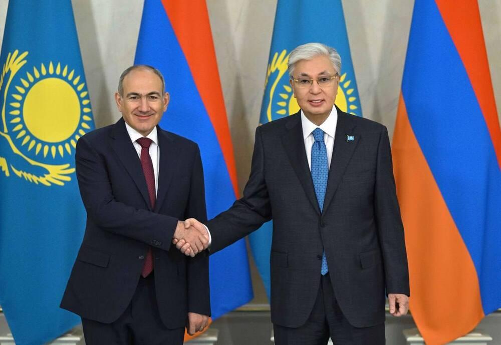 Kazakh President and Armenia’s Prime Minister hold talks