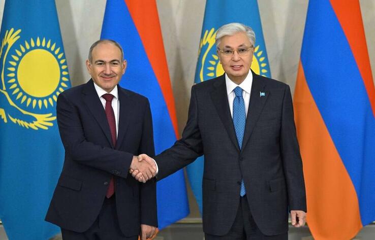 Kazakh President and Armenia’s Prime Minister hold talks
