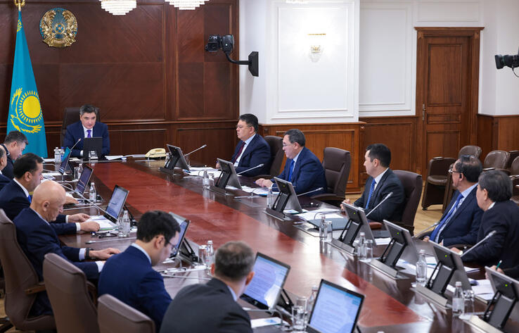 Bektenov Holds a Meeting of the Council for the Development of Alatau as Part of the Implementation of Presidential Instructions
