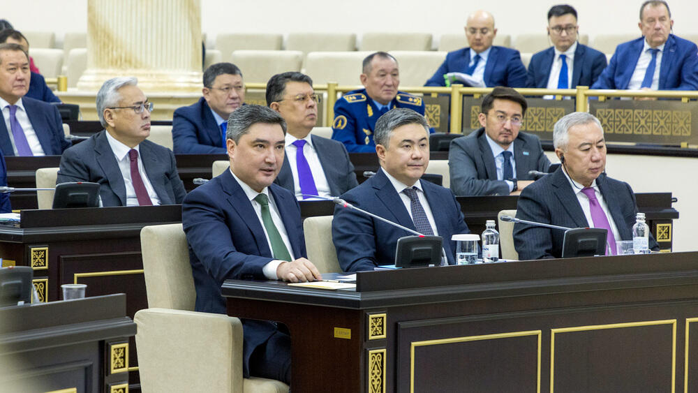 Жұмыс істеуге қабілетті әрі өзін-өзі қамтамасыз ете алатын адамдарды мемлекет асырауға тиісті емес және асырамайды да