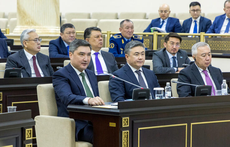 Жұмыс істеуге қабілетті әрі өзін-өзі қамтамасыз ете алатын адамдарды мемлекет асырауға тиісті емес және асырамайды да