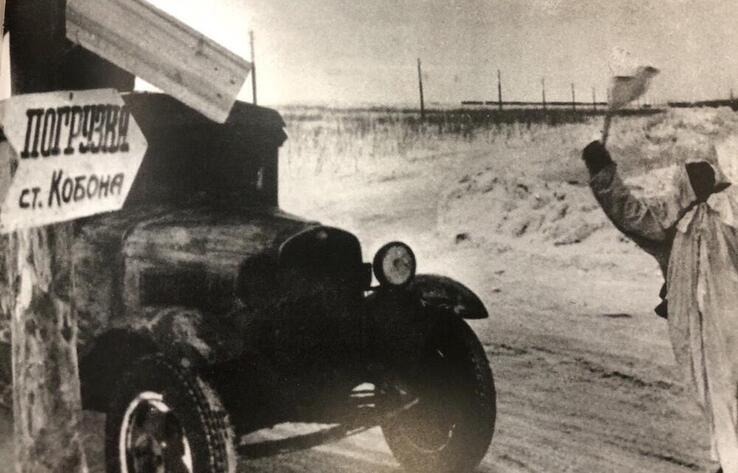 84 года назад по льду Ладожского озера была проложена "Дорога жизни" в блокадный Ленинград