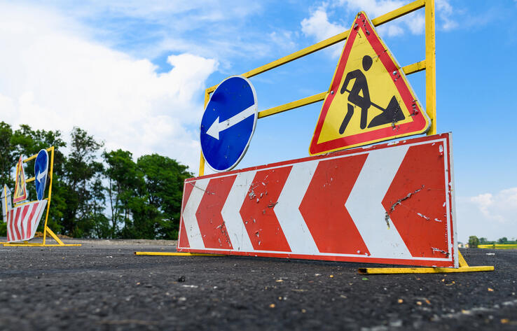 Жаңа жобаларды жүзеге асыру кезінде жолдарды жөндеу цифрлық теңге арқылы қаржыландырылады