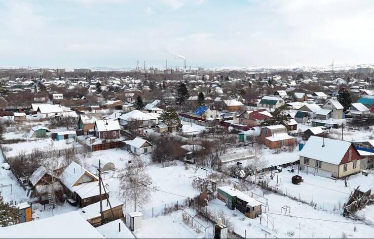 Акция "Безопасный дом": в ВКО спасатели проводят инструктажи по правилам эксплуатации печей и электроприборов