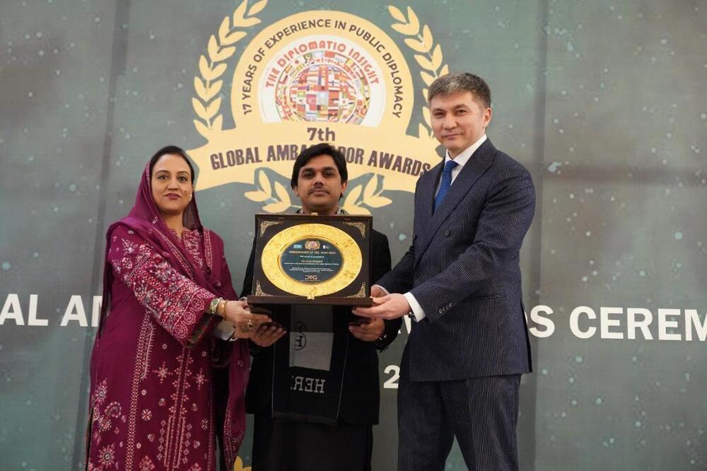 Ambassador of Kazakhstan to Pakistan Receives the "Ambassador of the Year" Award