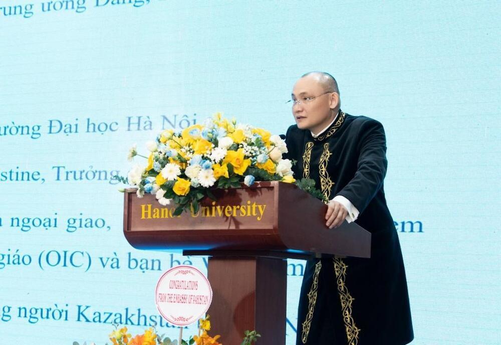 В Ханое презентовали книги аль-Фараби