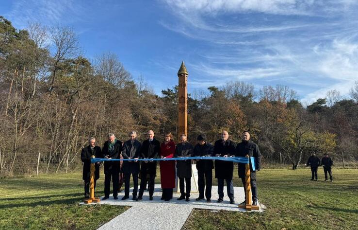 Қазақстан негізгі құқықтар саласындағы түркі-мажар ынтымақтастығы Мемориалының ашылуына қатысты