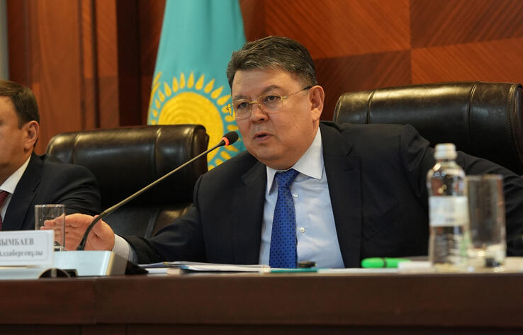 Қызылорда облысында фермерлермен өткен кездесуде Қанат Бозымбаев келесі жылдың вегетациялық кезеңінің тәуекелдерін талқылады