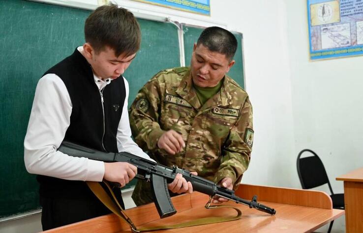 Қазақстанда АӘД ережелері жаңартылды: армия әскерге шақырылушылардың дайындығын күшейтуде