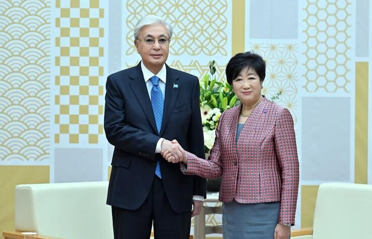 Мемлекет басшысы Токио губернаторы Юрико Коикэмен кездесу өткізді 