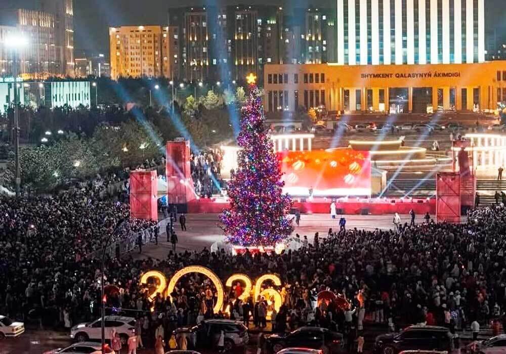 New Year's trees were lit in cities across Kazakhstan. Images | Shymkent gov.kz
