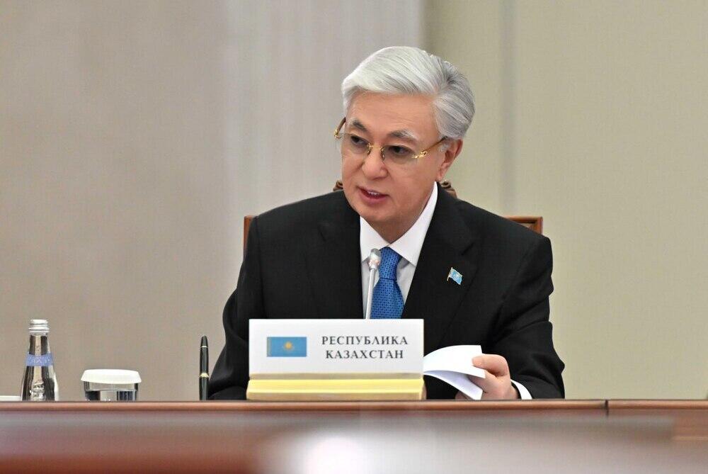 Токаев предложил внедрить технологии искусственного интеллекта в сферы деятельности ЕАЭС