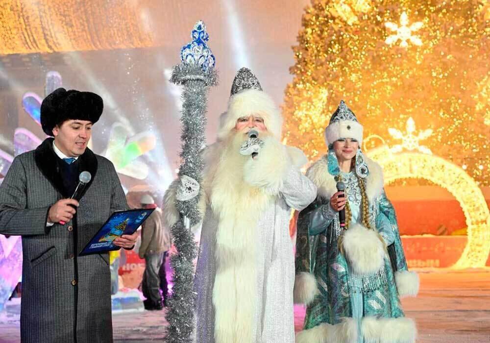 Қазақстанның барлық қалаларында жаңа жылдық шыршалар жағылды. Сурет: Алматы gov.kz