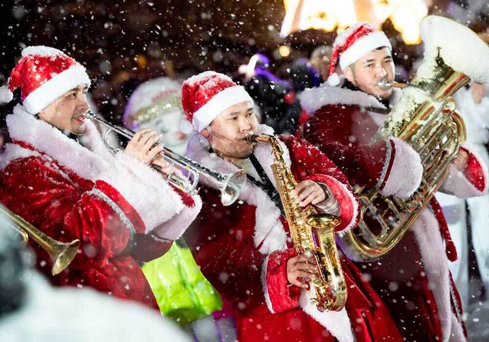 New Year's trees were lit in cities across Kazakhstan. Images | Almaty gov.kz