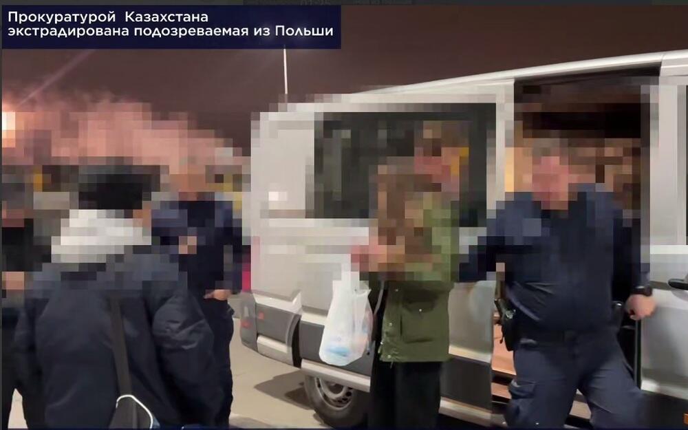 Подозреваемую в торговле человеческими органами украинку экстрадировали из Польши в Казахстан