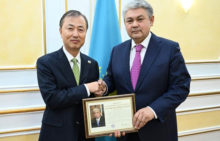 Кошербаев принял посла Кореи по случаю завершения его дипмиссии 