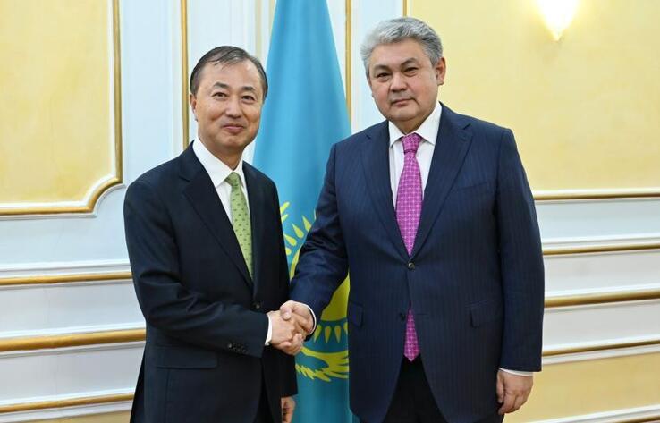  Kazakh Foreign Minister Received Ambassador of South Korea