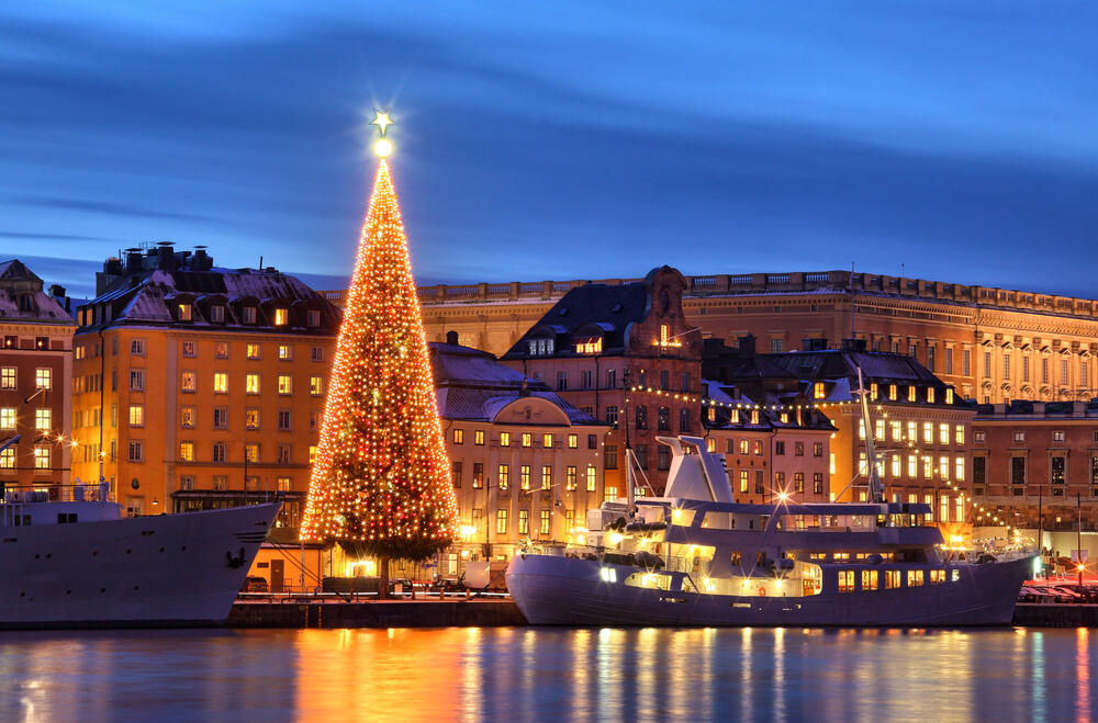 TOP-10 Cities to Celebrate Christmas in Europe in 2026