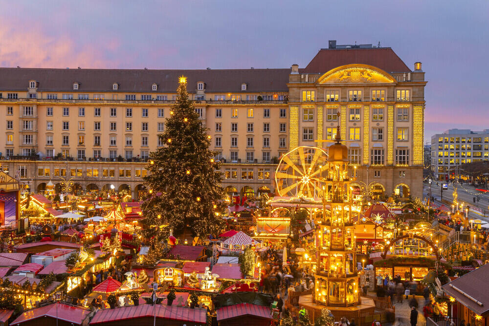 Catholics around the world celebrate Christmas. Images | IMAGO/Sylvio Dittrich/Global Look Press