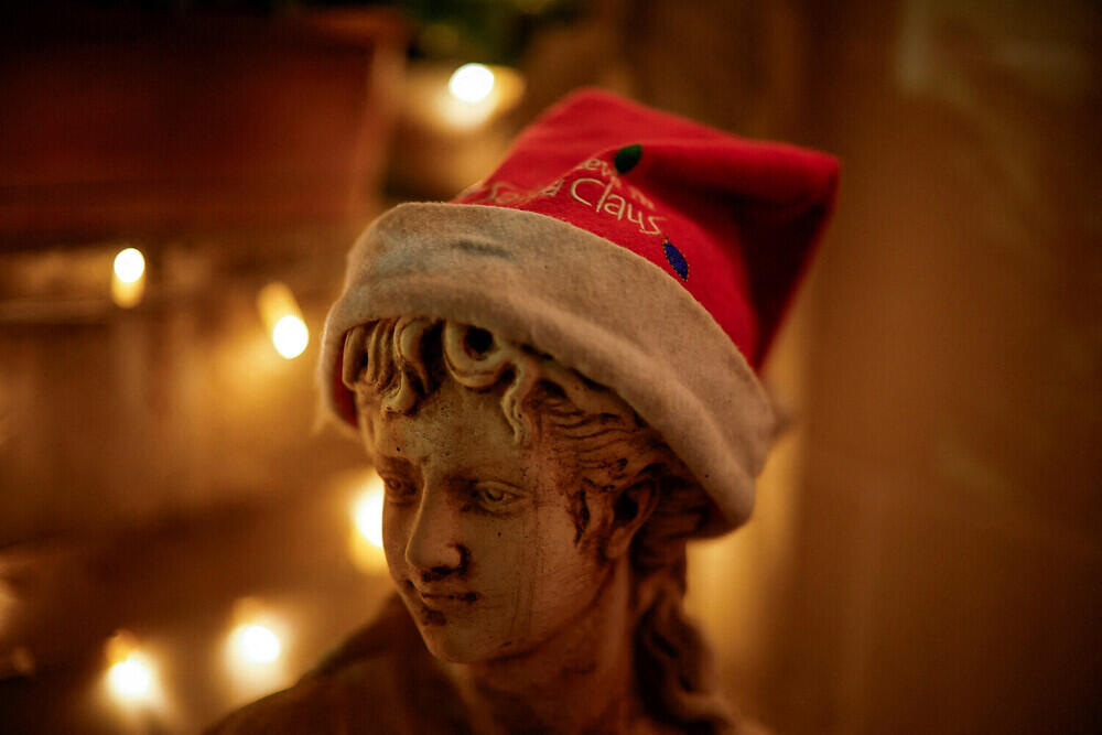 Catholics around the world celebrate Christmas. Images | Darrin Zammit Lupi/Reuters