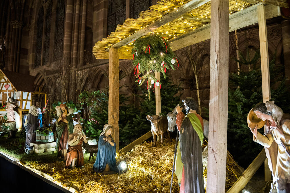 Catholics around the world celebrate Christmas. Images | Depositphotos