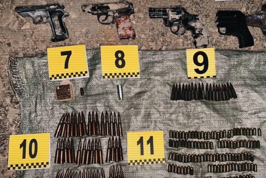 Большинство схронов с похищенным во время Январских событий оружием найдено - президент