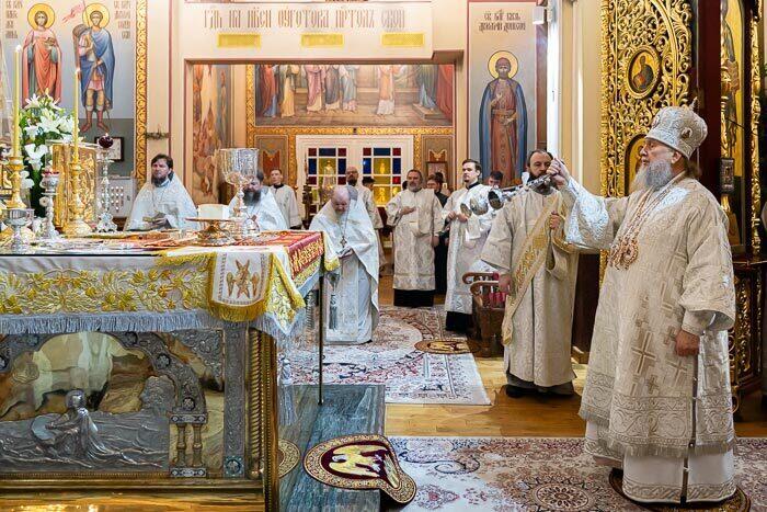 Рождестволық литургия Алматыдағы Вознесенский соборында өтті. Сурет: mitropolia.kz