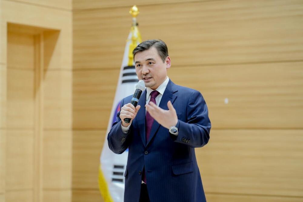 Кореяның болашақ дипломаттары Қазақстанның сыртқы саяси бағыты және реформаларымен танысты