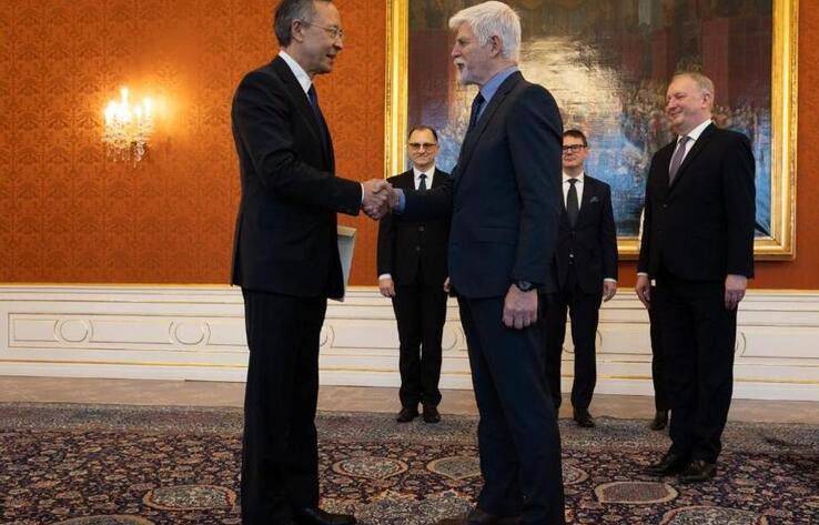 Қазақстан Елшісі Чехия Президентіне сенім грамоталарын тапсырды