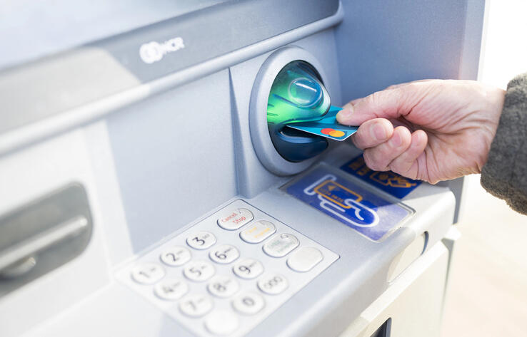 Видео с банкоматов в Казахстане будут хранить полгода