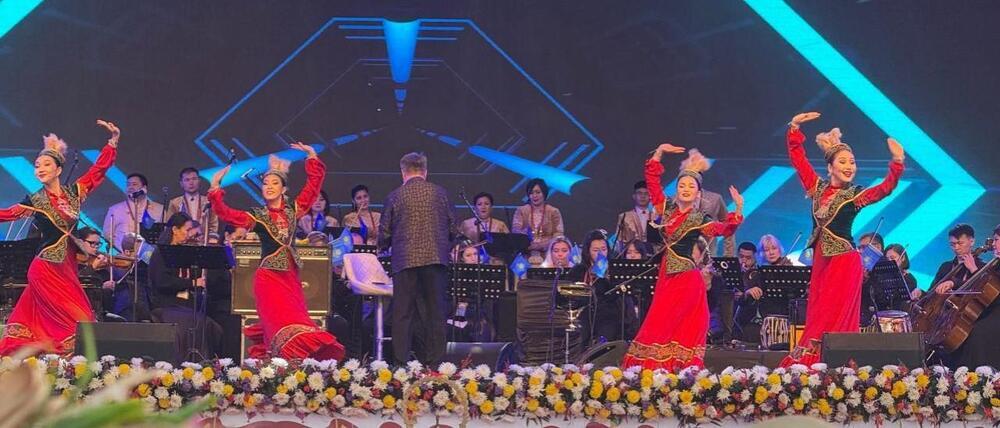 Kazakh Artists Perform in New Delhi