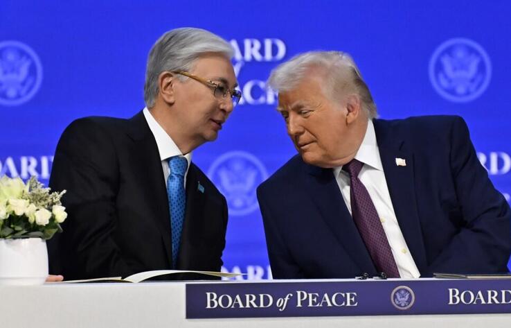 О чем говорили Токаев и Трамп на церемонии подписания Устава Совета мира