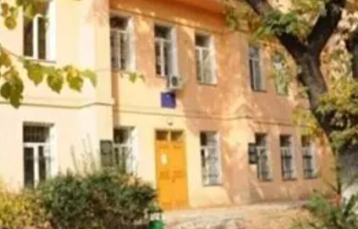 В Алматы снесли роддом № 1