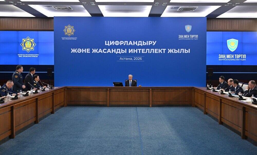 President calls for fundamental rethink of cybercrime-fighting methods