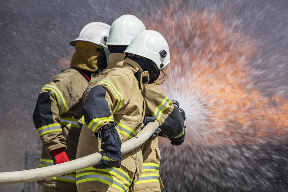 Казахстанец пропал после пожара на предприятии в Южной Корее