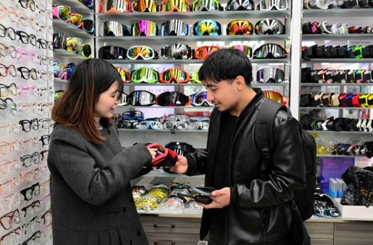 Зимнее спортивное снаряжение из Китая завоевывает мировой рынок
