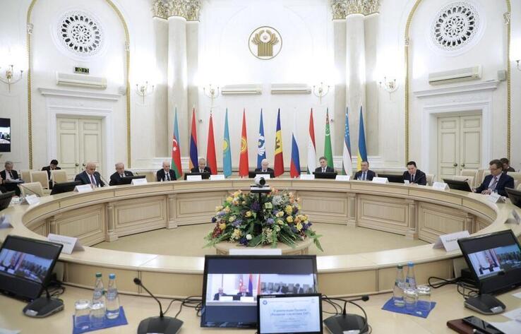 哈萨克斯坦外交官向多国阐释宪法改革核心举措