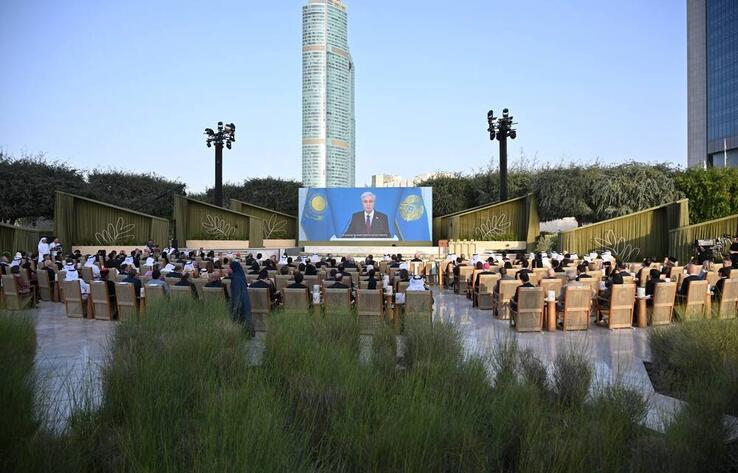 Токаев поздравил Алиева и Пашиняна с присуждением им премии имени шейха Заида "За человеческое братство"