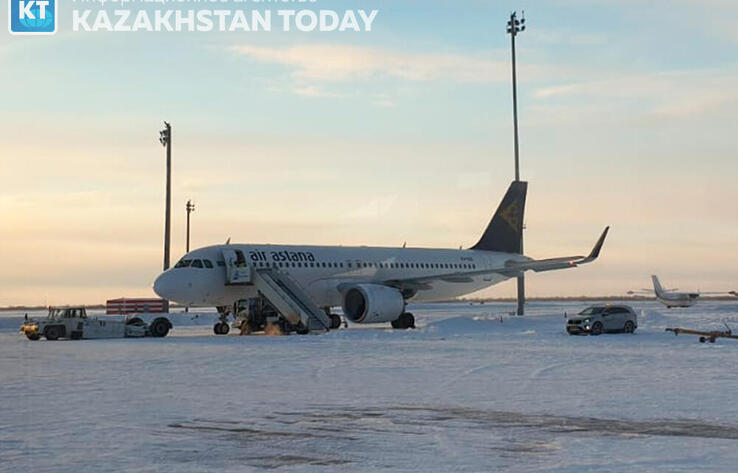 Winter weather causes flight delays at Astana Airport