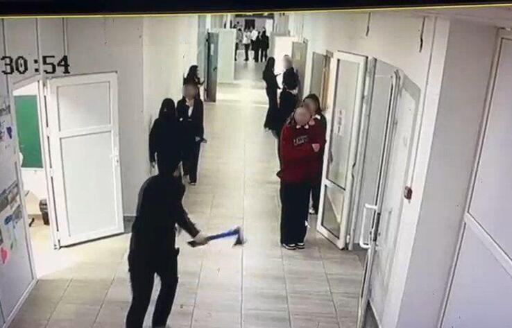 Директор школы в Кульсары уволен после инцидента с учеником