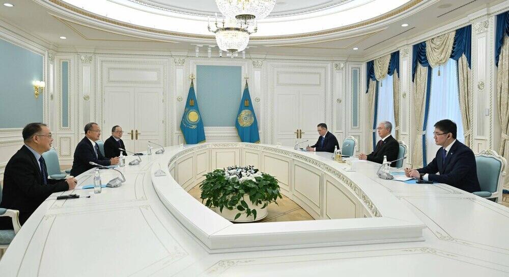 President Tokayev Receives Chairman of Sunwah Group