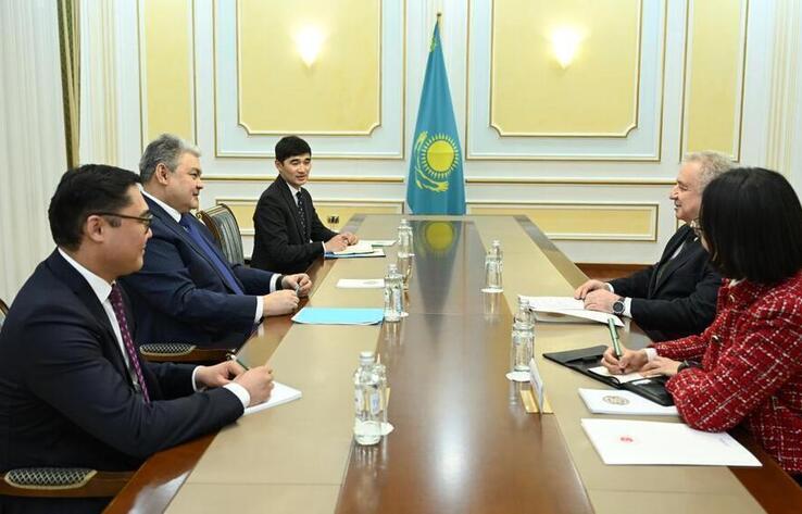 哈萨克斯坦外长与土耳其大使探讨双边合作前景