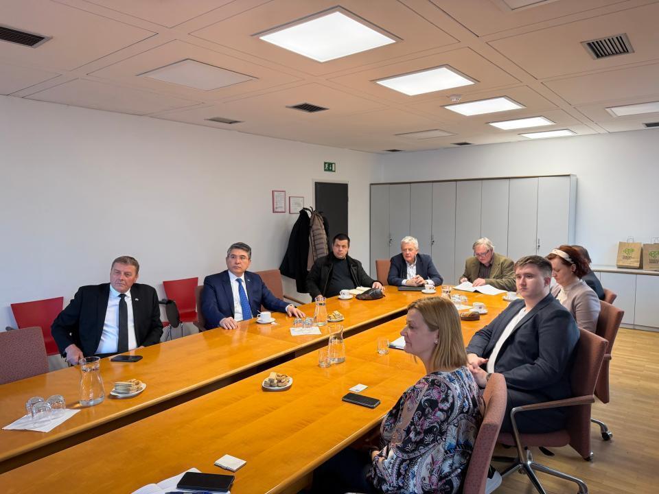 Казахстанские дипломаты провели встречи и приняли участие в культурных мероприятиях за рубежом 