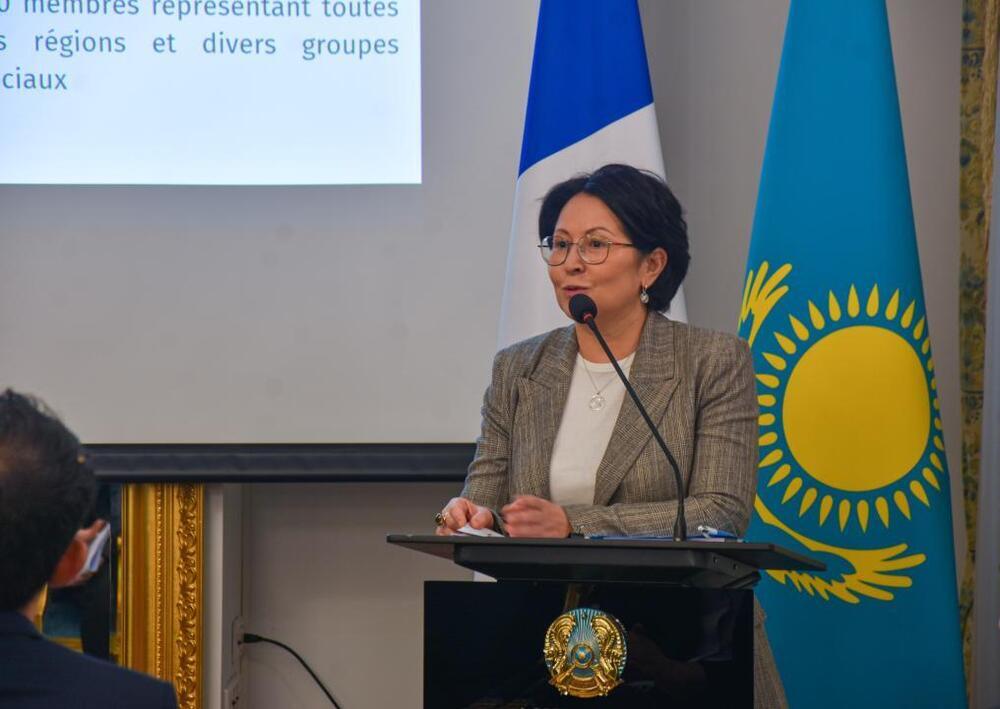 Парижде Қазақстанның жаңа конституциясының жобасы таныстырылды