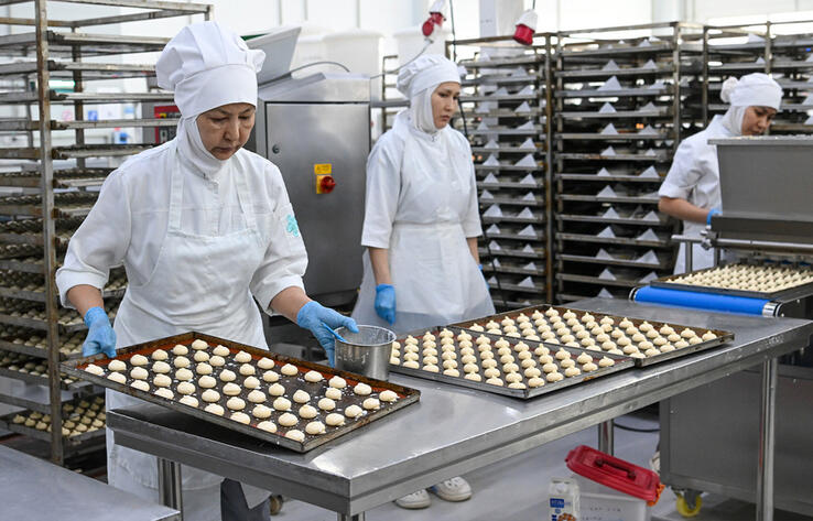 ШОБ-ты қолдау және спорттық инфрақұрылымды дамыту: Премьер-министр елордадағы жобалармен танысты