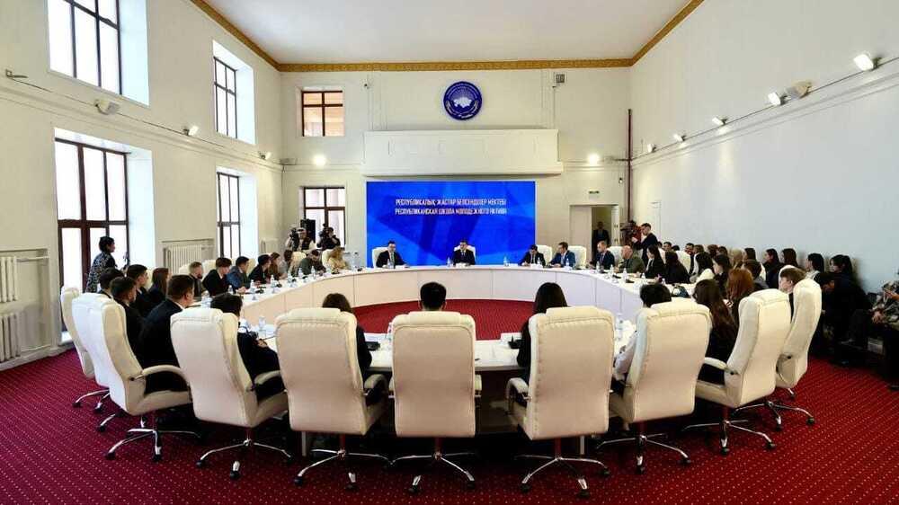 ШҚО-дағы этномәдени бірлестіктер мен жастар жаңа Конституция жобасын қолдады